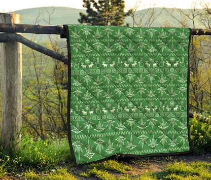 Christmas Pot Leaf Pattern Print Quilt