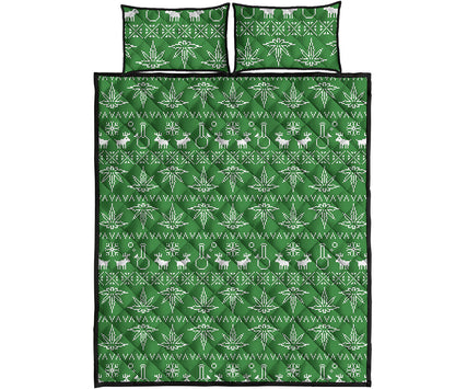 Christmas Pot Leaf Pattern Print Quilt Bed Set