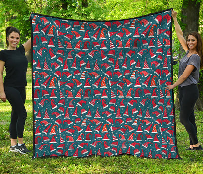 Christmas Santa Hats Pattern Print Quilt