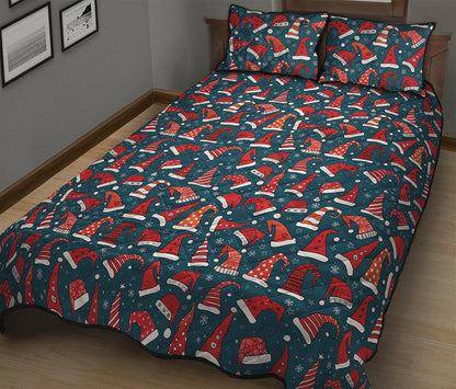 Christmas Santa Hats Pattern Print Quilt Bed Set
