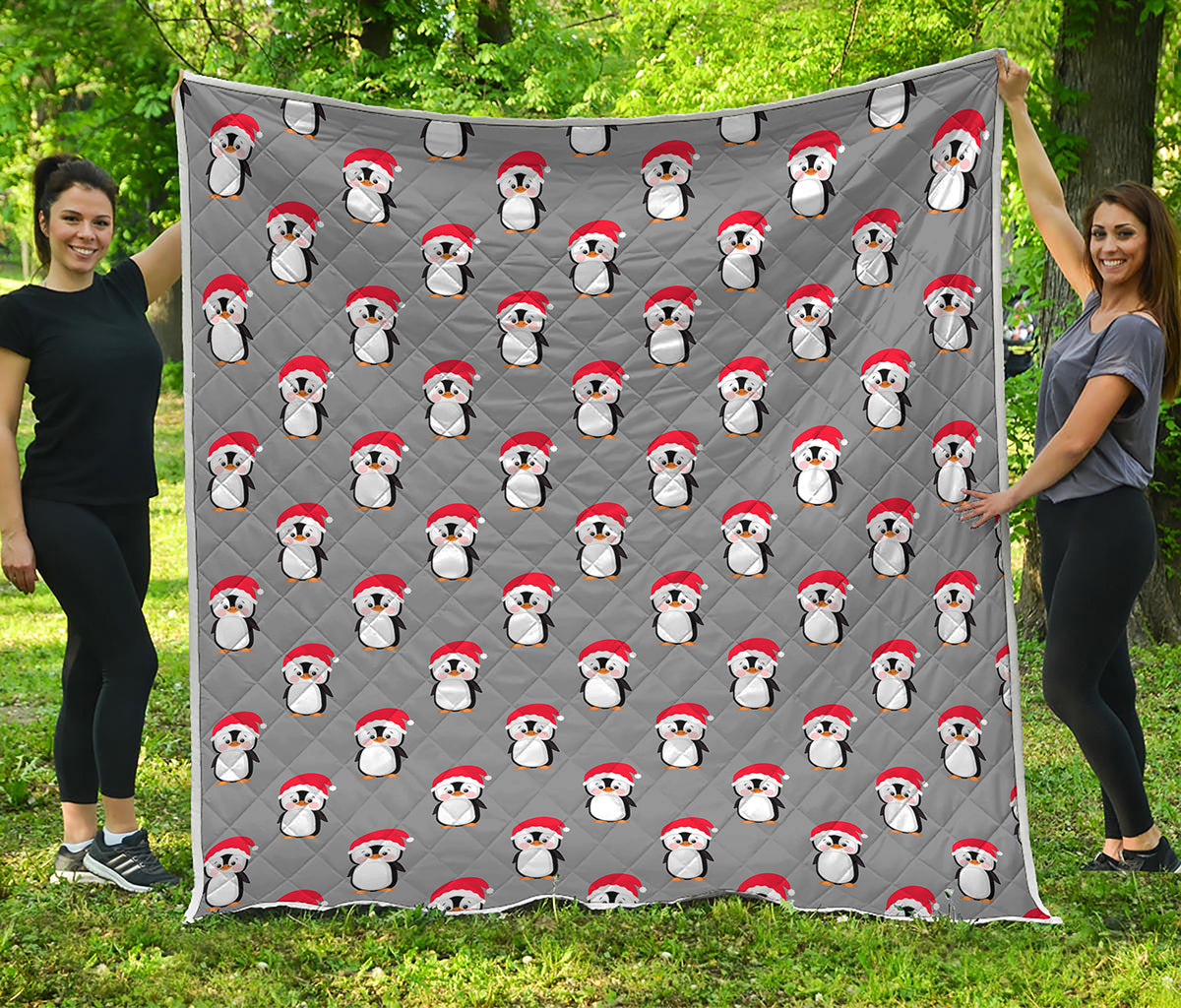 Christmas Santa Penguin Pattern Print Quilt