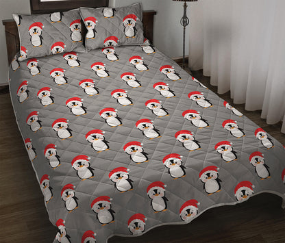 Christmas Santa Penguin Pattern Print Quilt Bed Set