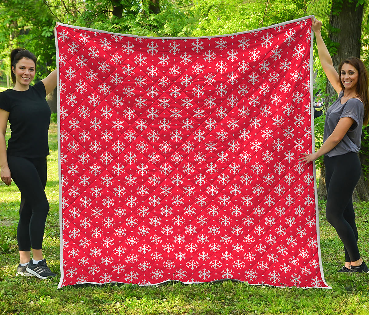 Christmas Snowflake Pattern Print Quilt