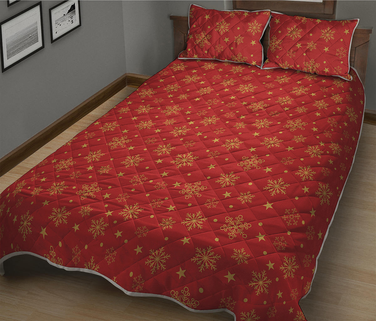 Christmas Snowflakes And Stars Print Quilt Bed Set
