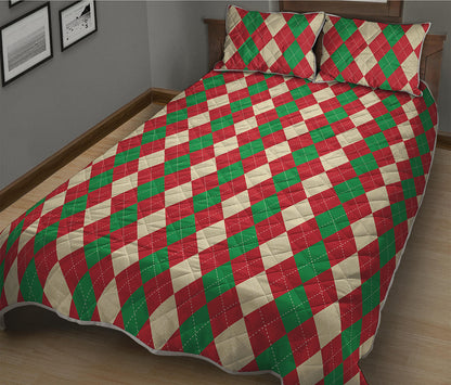 Christmas Themed Argyle Pattern Print Quilt Bed Set
