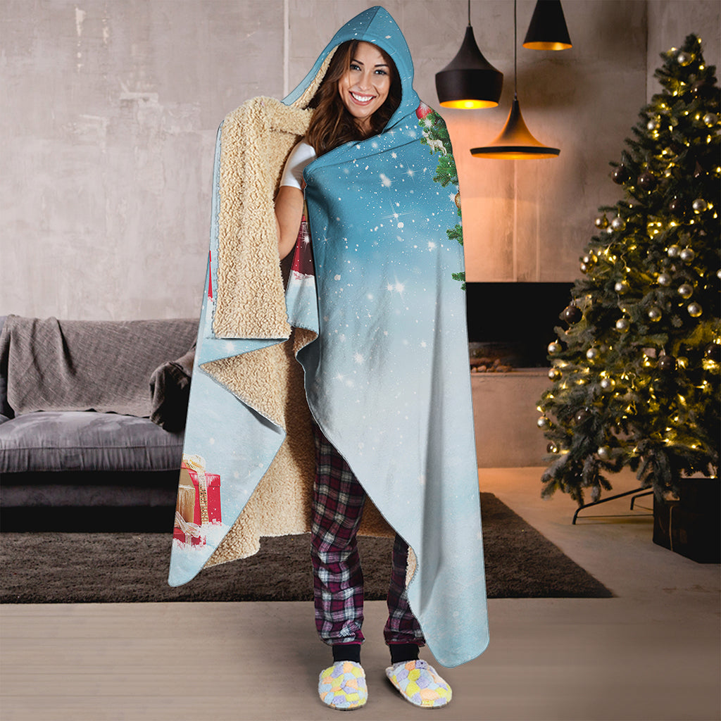 Christmas Tree And Snow Print Hooded Blanket