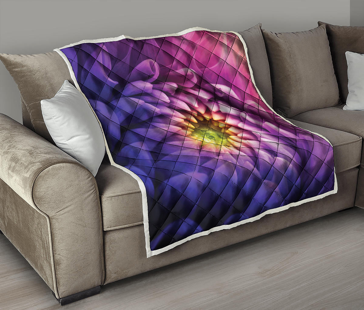 Chrysanthemum Flower Print Quilt