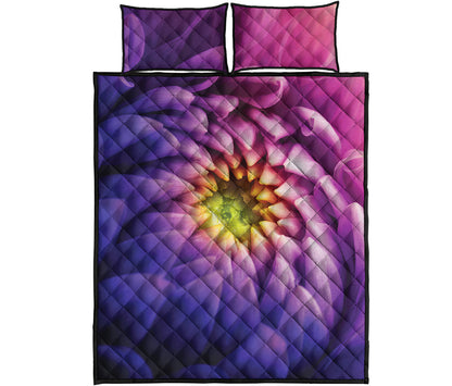 Chrysanthemum Flower Print Quilt Bed Set