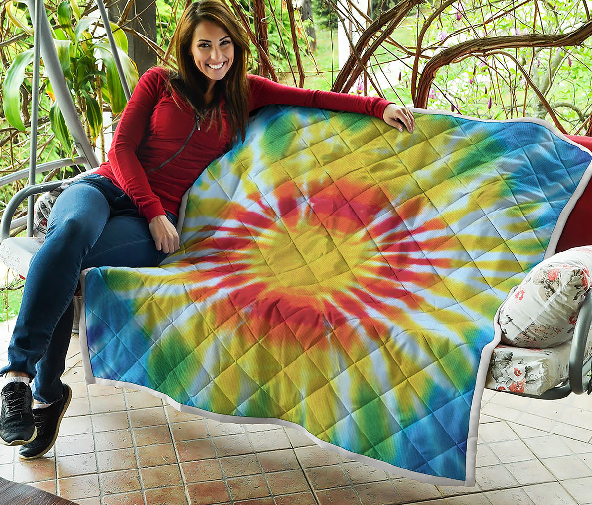 Circle Tie Dye Print Quilt