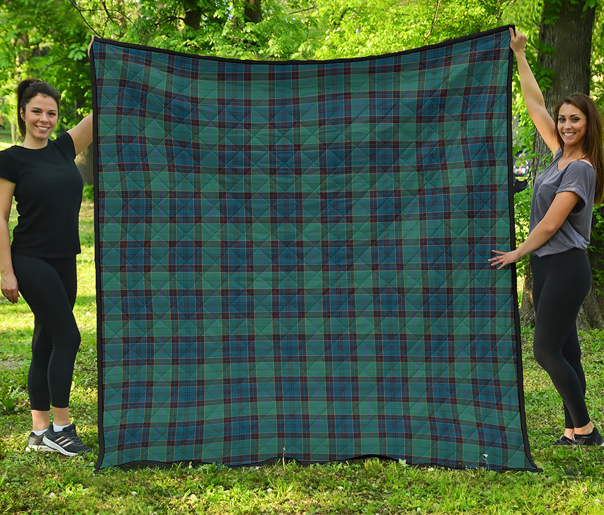 Clan Campbell Tartan Pattern Print Quilt