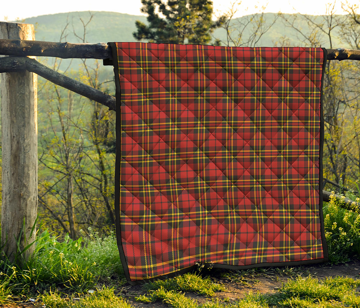 Clan Wallace Scottish Tartan Print Quilt