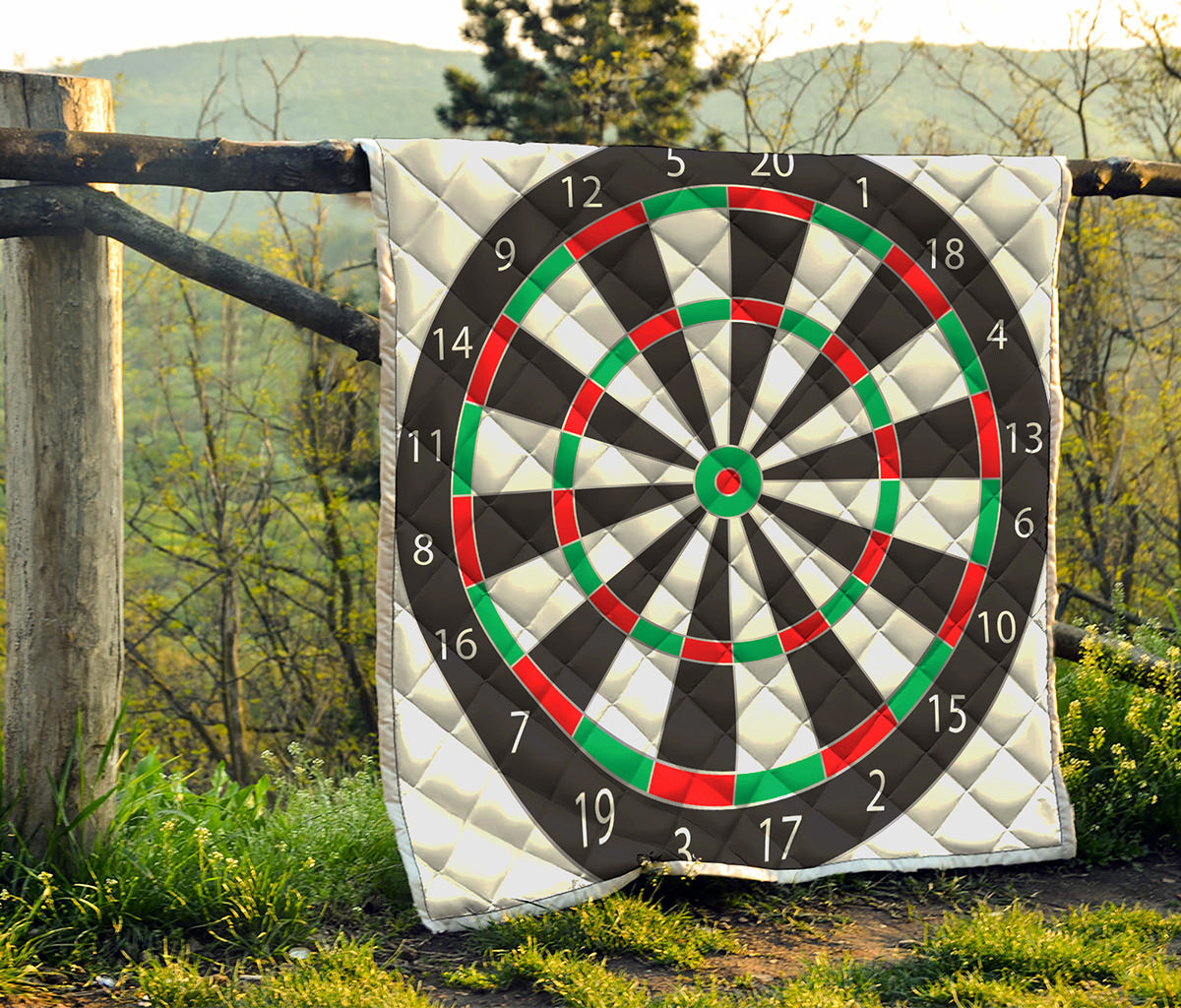 Classic Dartboard Print Quilt