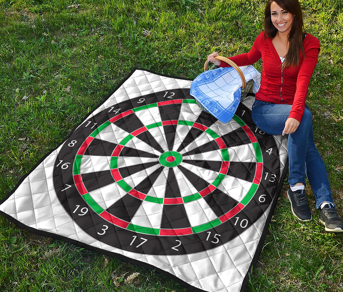 Classic Dartboard Print Quilt