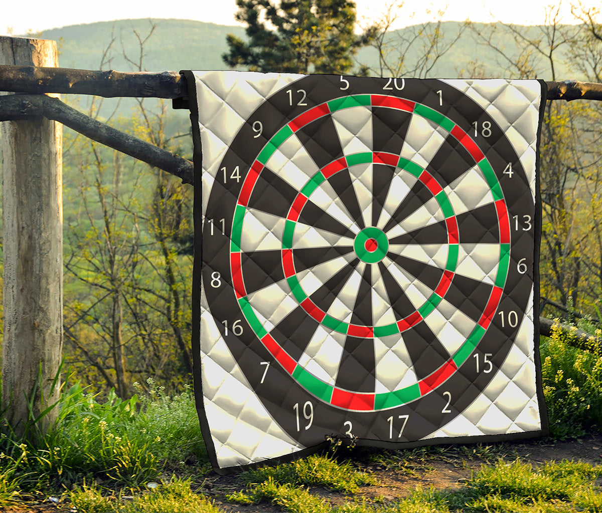 Classic Dartboard Print Quilt