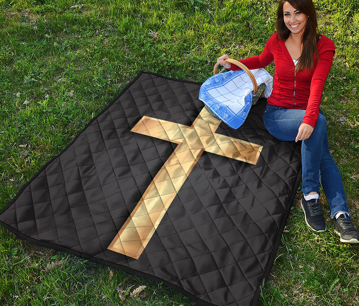 Classic Golden Cross Print Quilt