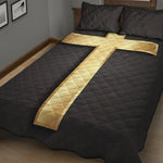 Classic Golden Cross Print Quilt Bed Set