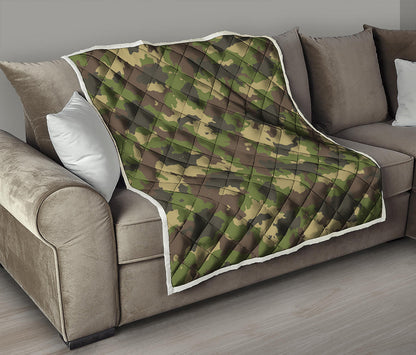 Classic Green Camouflage Print Quilt