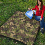 Classic Green Camouflage Print Quilt