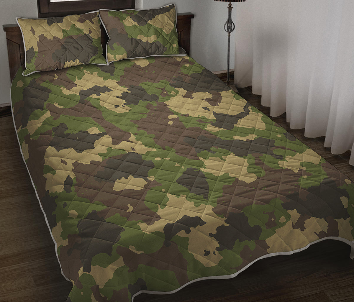 Classic Green Camouflage Print Quilt Bed Set