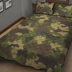 Classic Green Camouflage Print Quilt Bed Set