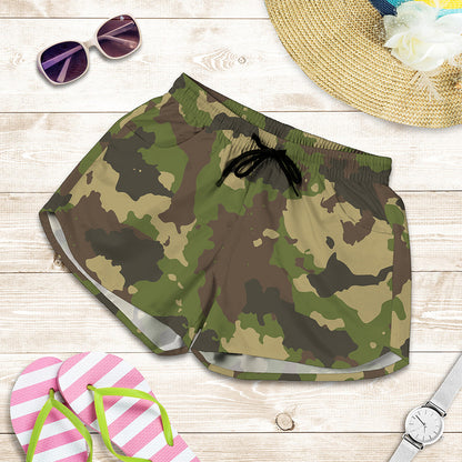 Classic Green Camouflage Print Women's Shorts
