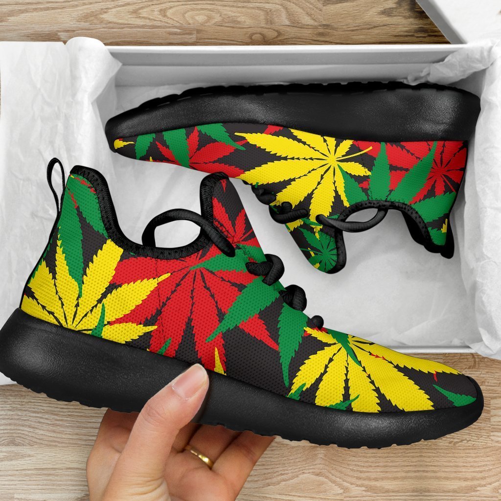 Classic Hemp Leaves Reggae Pattern Print Mesh Knit Shoes GearFrost