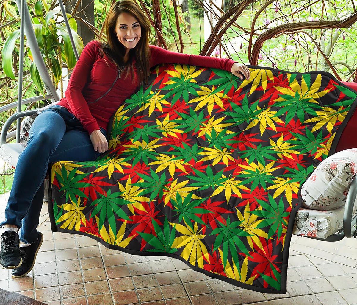 Classic Hemp Leaves Reggae Pattern Print Quilt