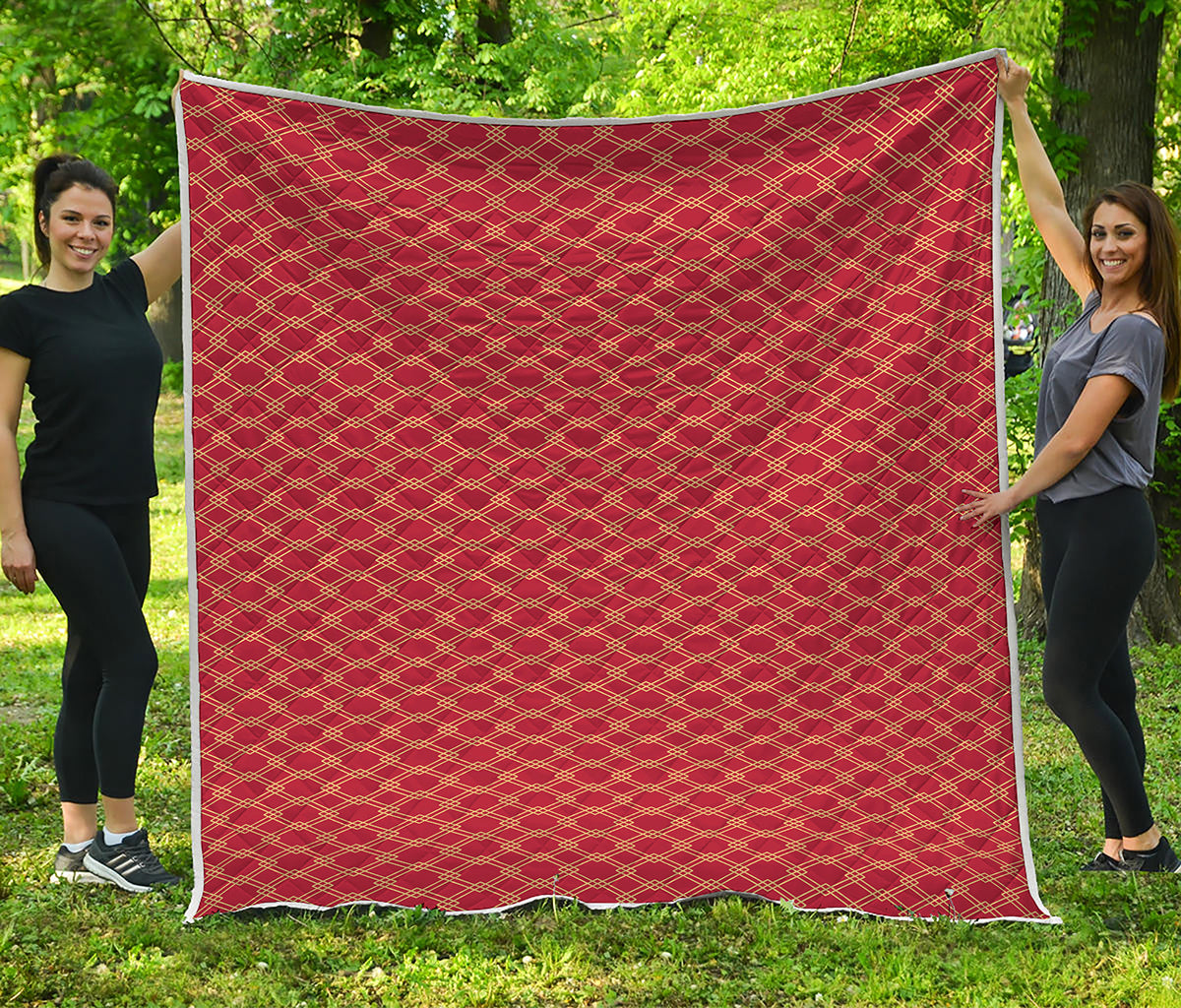Classic Japanese Pattern Print Quilt