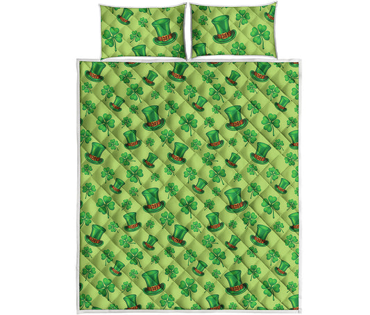 Clover And Hat St. Patrick's Day Print Quilt Bed Set