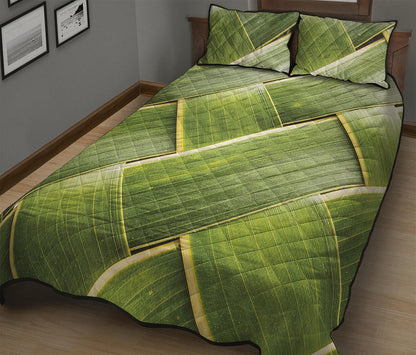 Coconut Leaf Print Quilt Bed Set