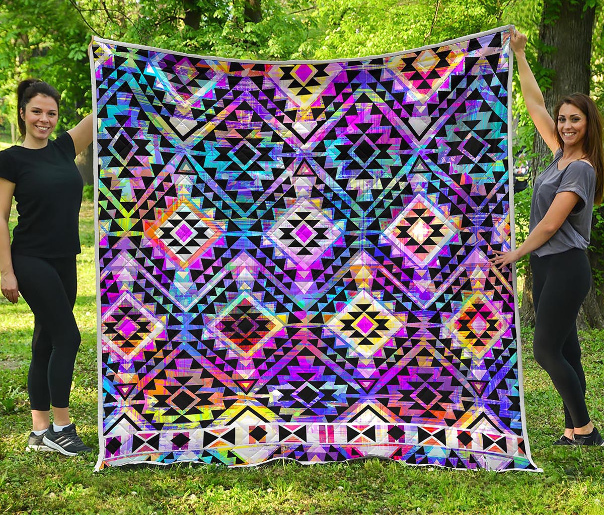 Colorful Aztec Pattern Print Quilt