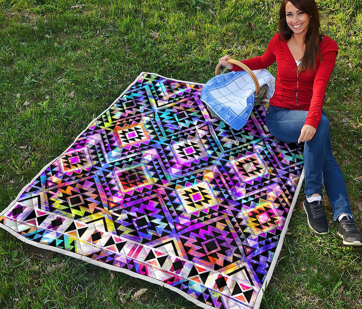 Colorful Aztec Pattern Print Quilt