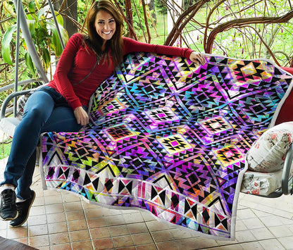 Colorful Aztec Pattern Print Quilt