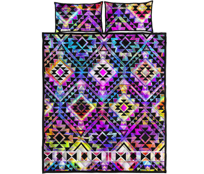 Colorful Aztec Pattern Print Quilt Bed Set