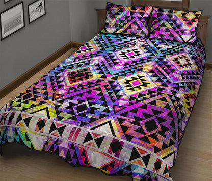 Colorful Aztec Pattern Print Quilt Bed Set