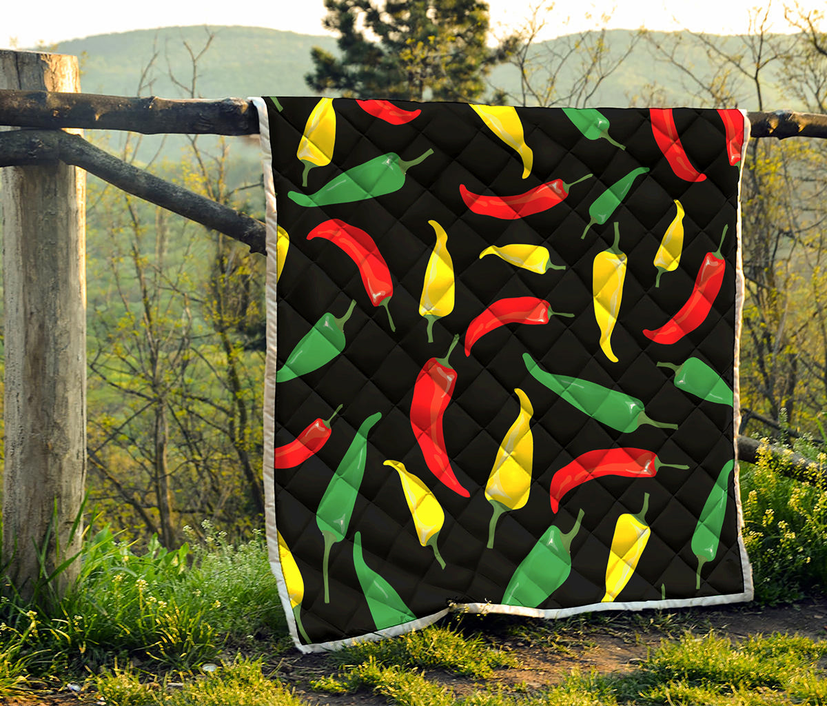 Colorful Chili Peppers Pattern Print Quilt
