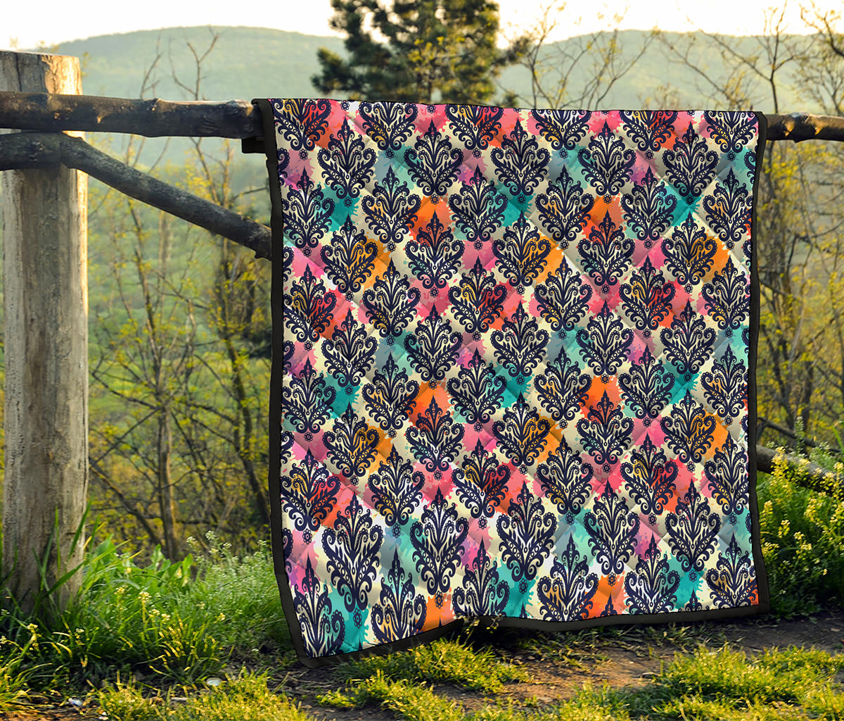 Colorful Damask Pattern Print Quilt