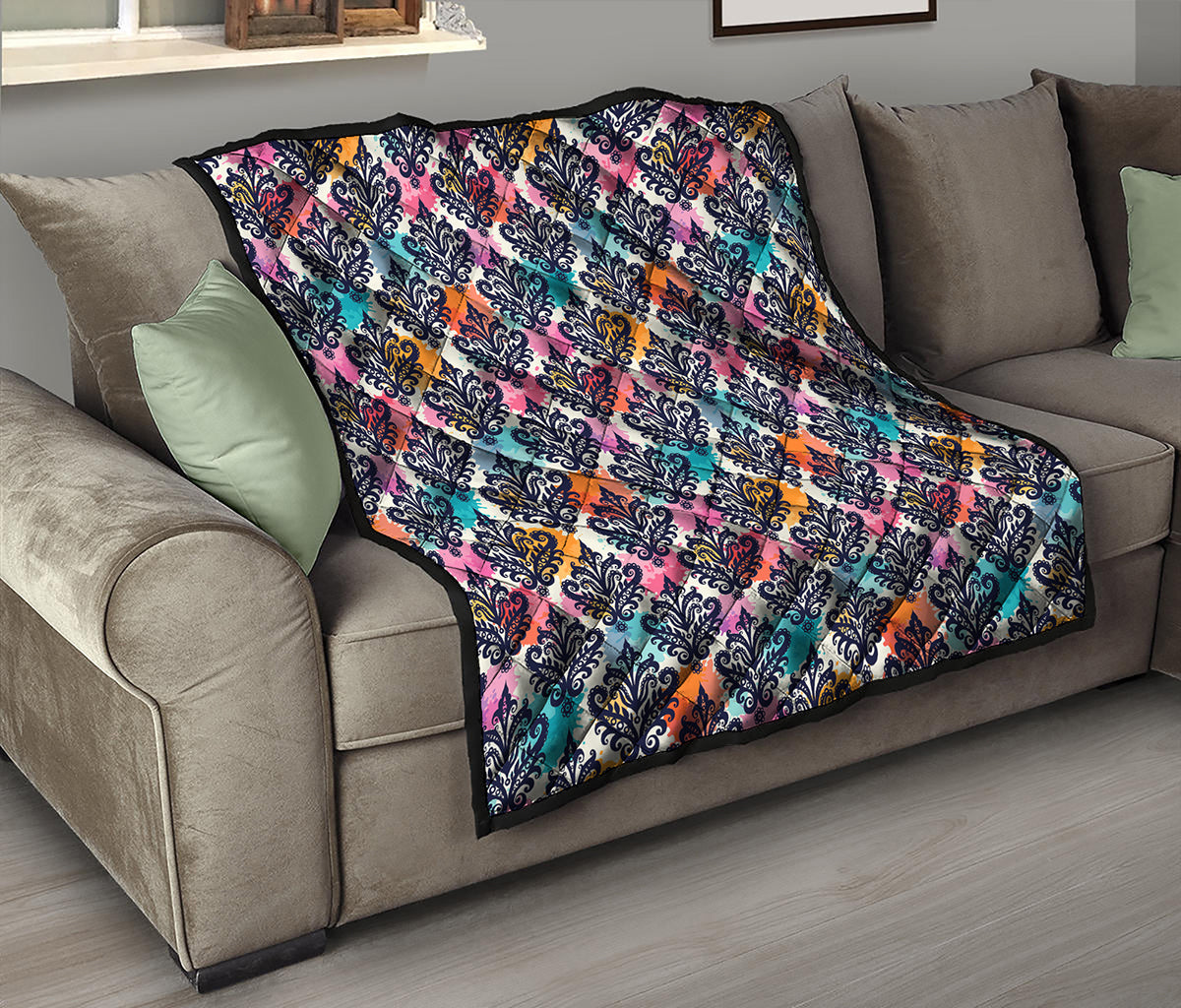Colorful Damask Pattern Print Quilt