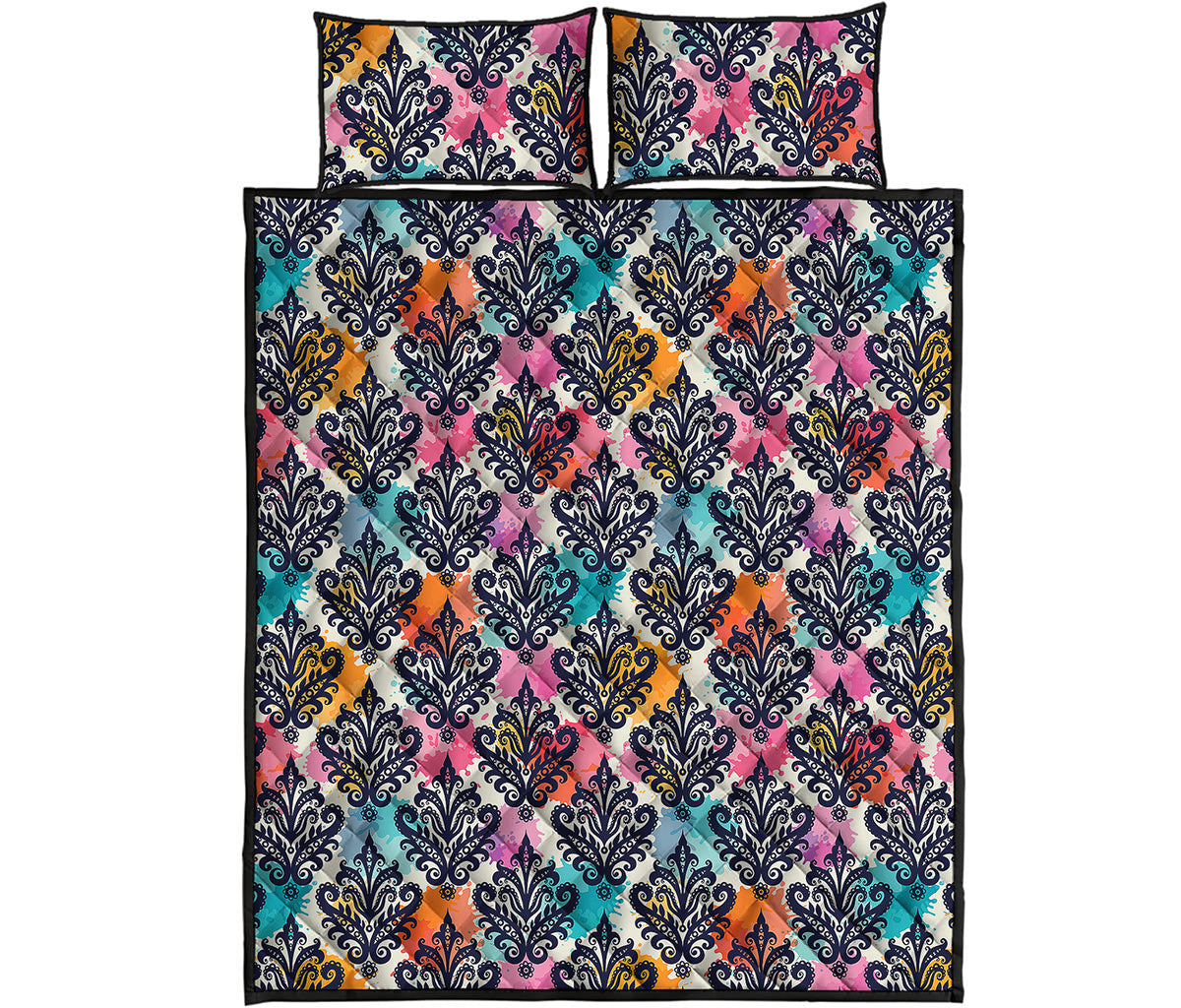 Colorful Damask Pattern Print Quilt Bed Set