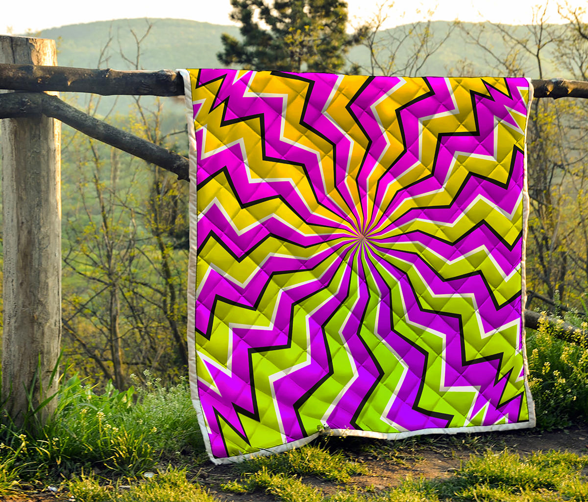 Colorful Dizzy Moving Optical Illusion Quilt