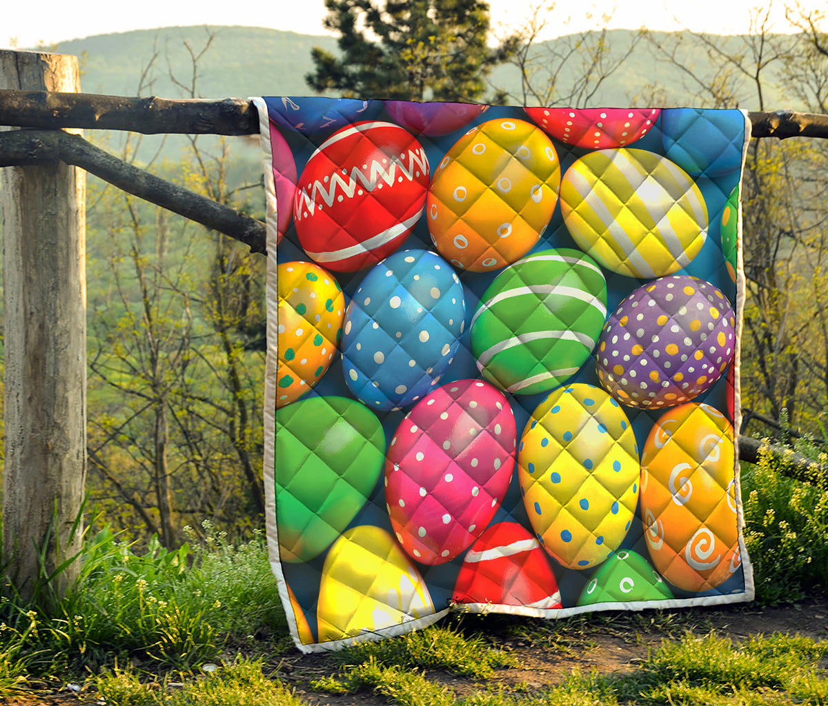 Colorful Easter Eggs Print Quilt