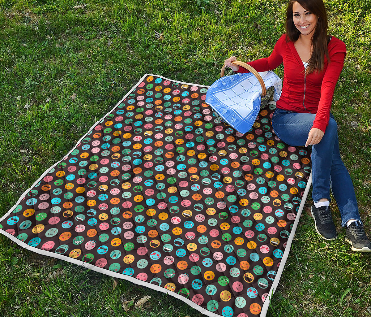 Colorful Emoji Faces Pattern Print Quilt