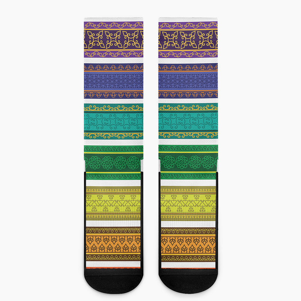 Colorful Ethnic Pattern Print Crew Socks