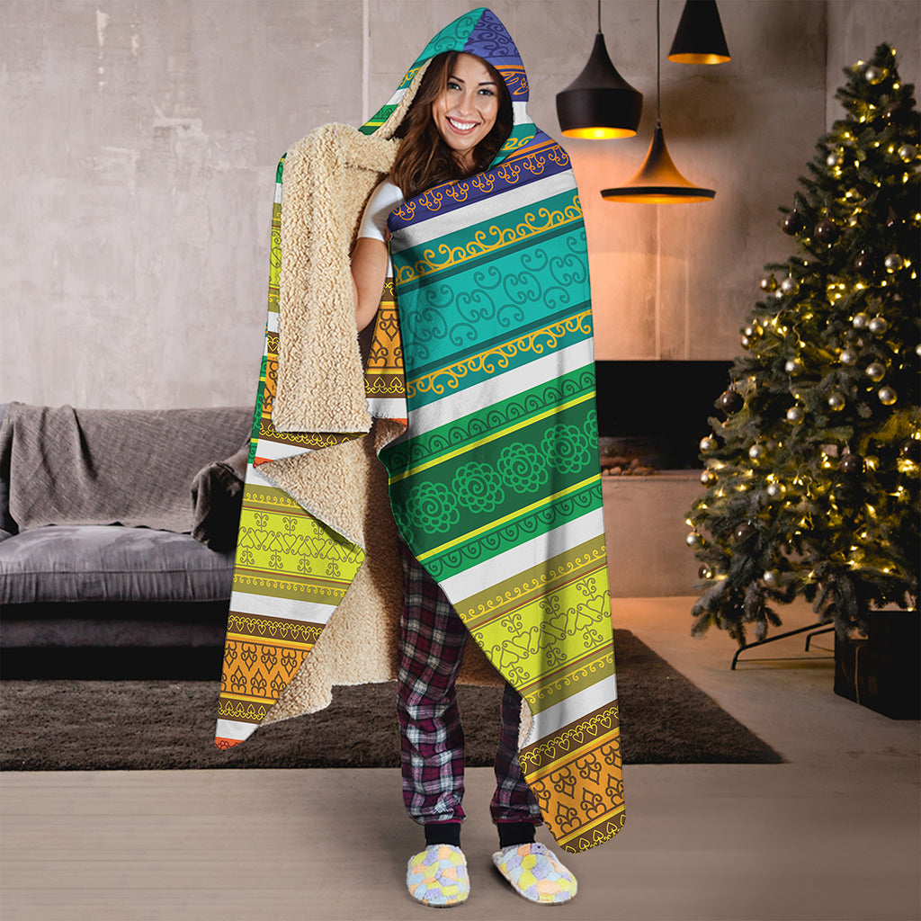 Colorful Ethnic Pattern Print Hooded Blanket