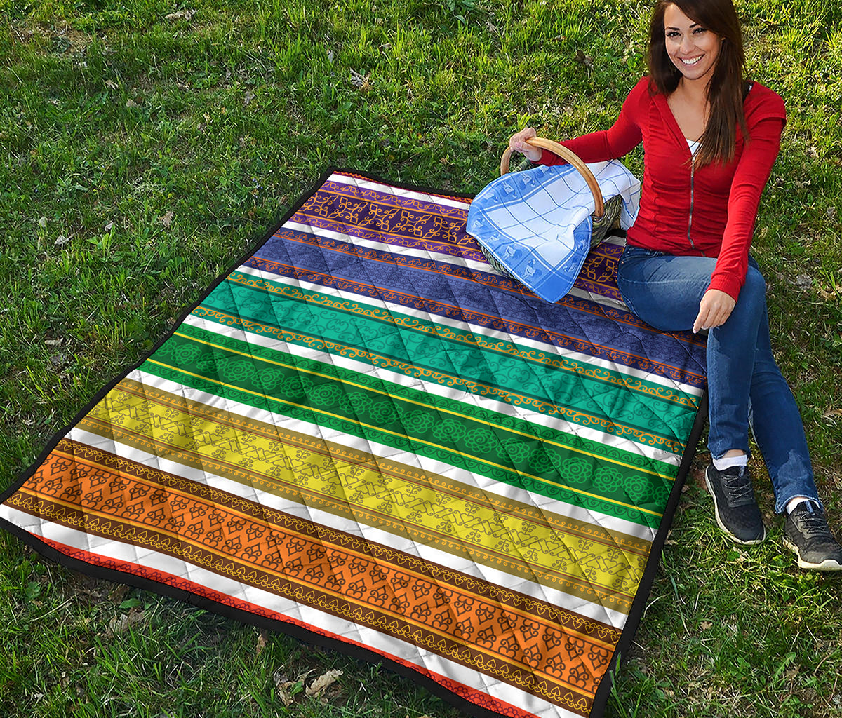 Colorful Ethnic Pattern Print Quilt
