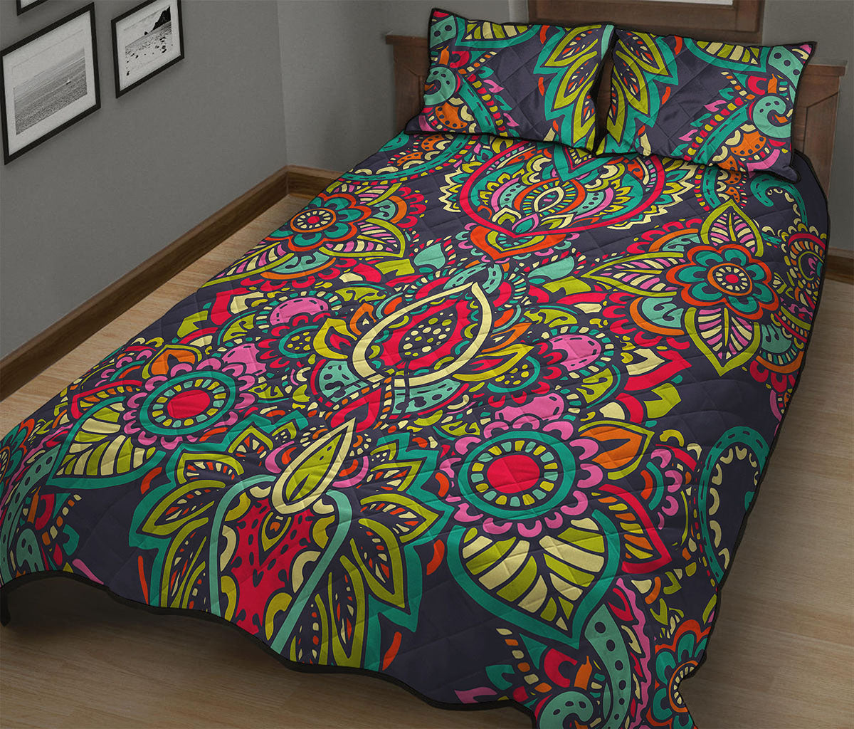 Colorful Floral Mandala Print Quilt Bed Set