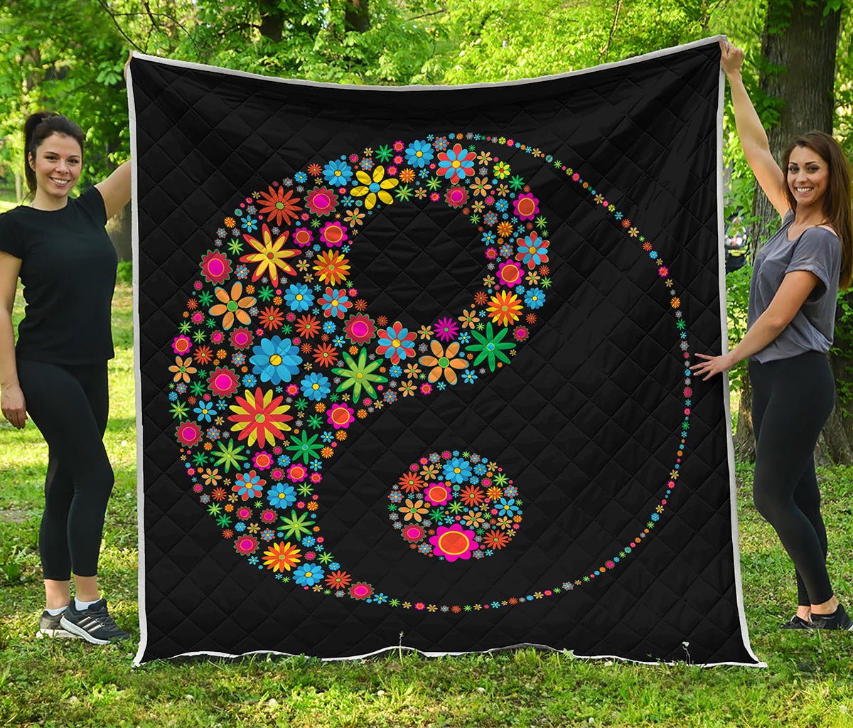 Colorful Flowers Yin Yang Print Quilt