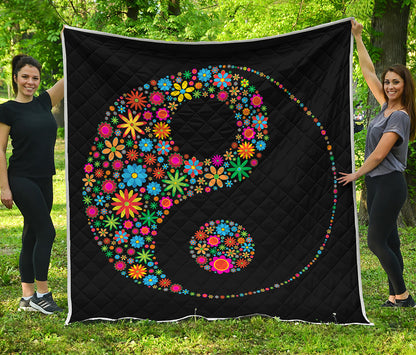 Colorful Flowers Yin Yang Print Quilt