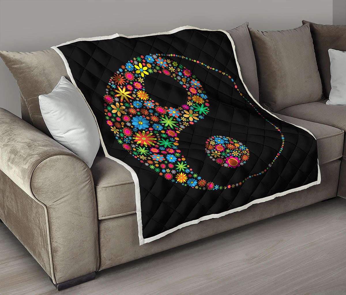 Colorful Flowers Yin Yang Print Quilt