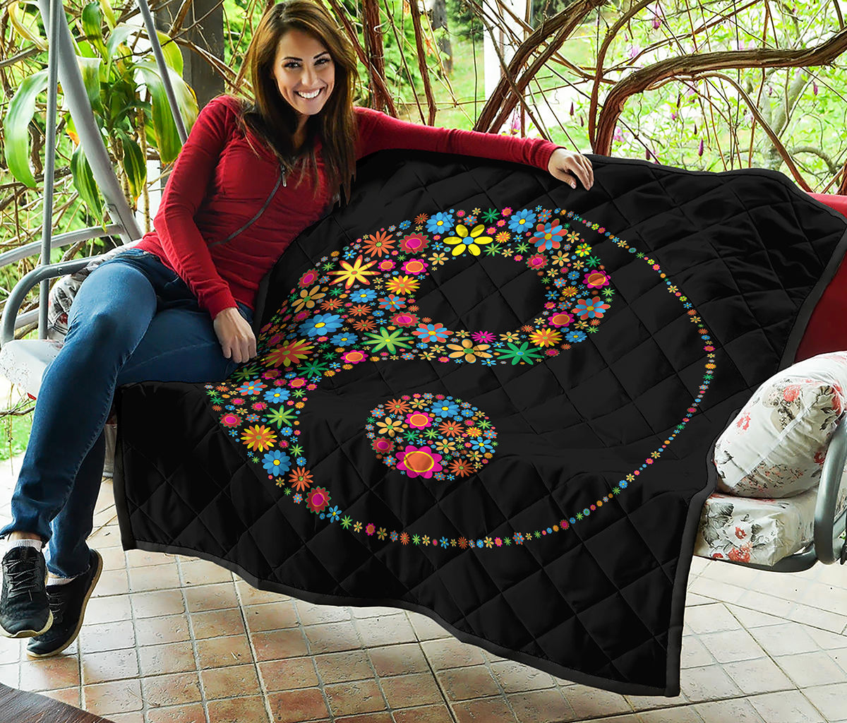 Colorful Flowers Yin Yang Print Quilt